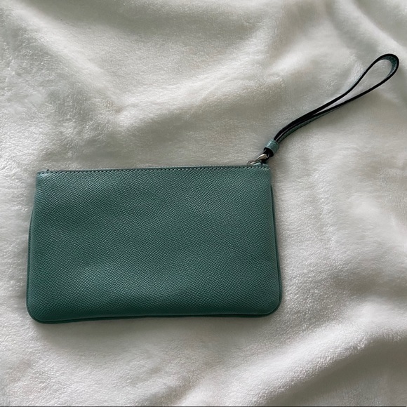 Coach wristlet - Picture 2 of 5